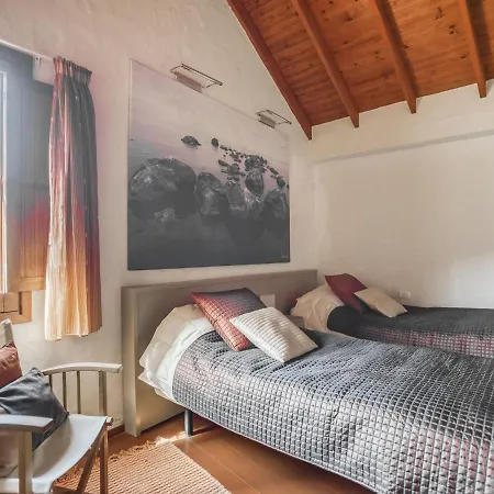 Cozy Holiday In San Mateo With Jacuzzi Вега де Сан Матео