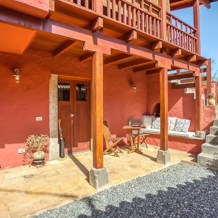 Cozy Holiday In San Mateo With Jacuzzi